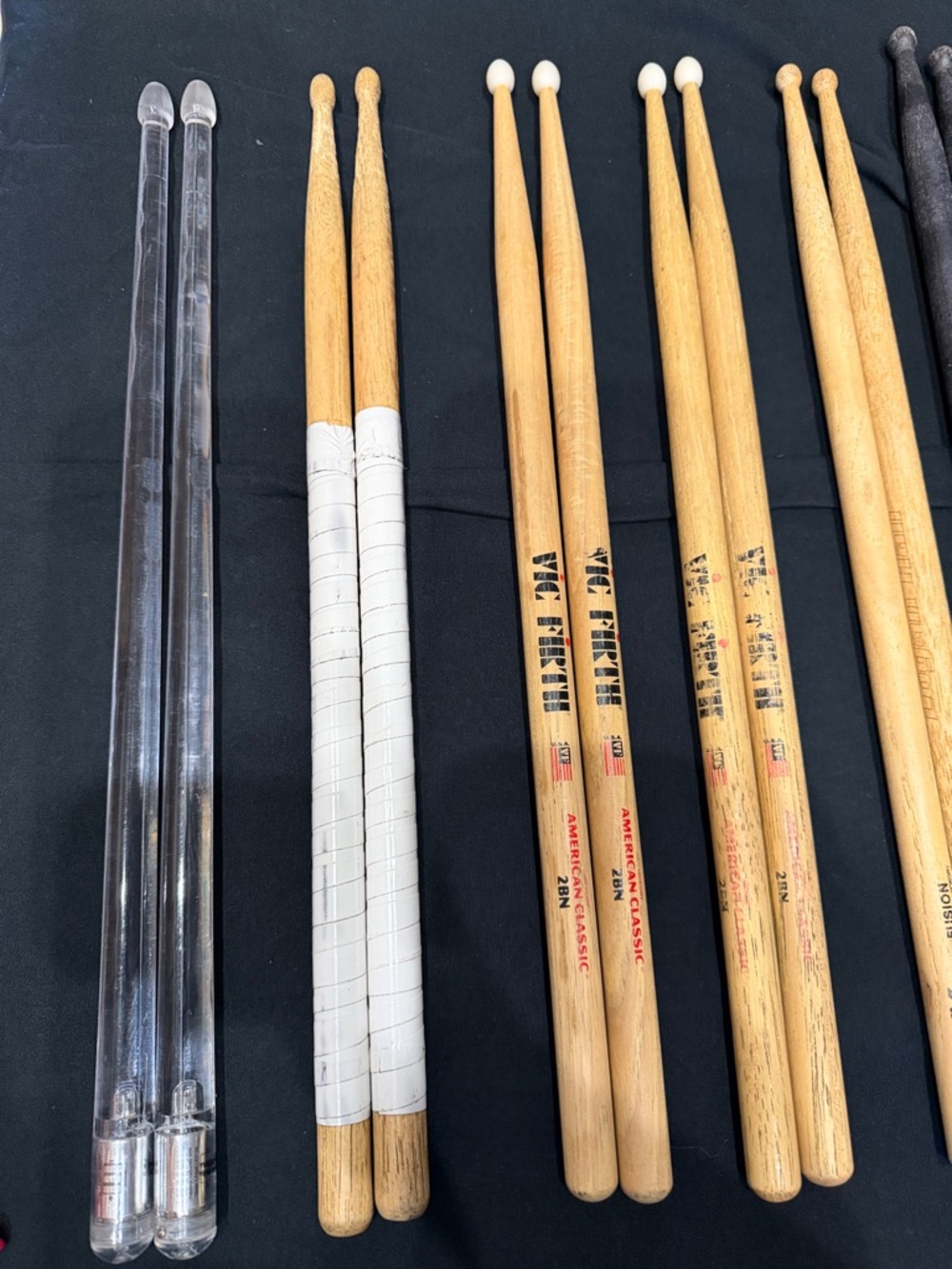 Misc sets of Drumsticks. - Picture 3 of 4